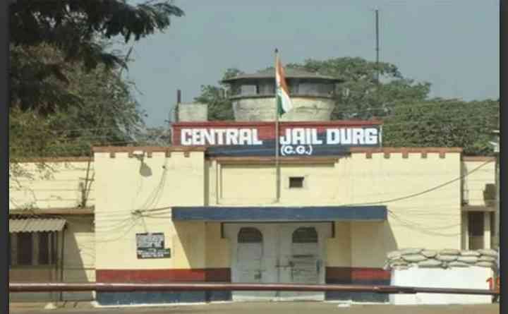 ब्रेकिंग दुर्ग➡️हत्या के मामले में सजा काट रहे बंदी ने  सेंट्रल जेल  दुर्ग में फांसी लगाकर आत्महत्या कर ली।