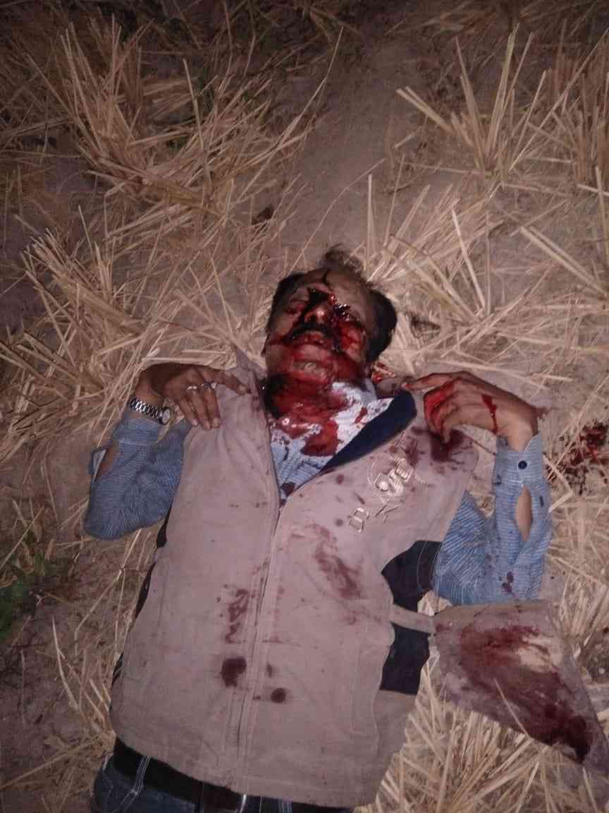 दुर्ग के अंडा थाना क्षेत्र के एक खेत में एक व्यक्ति की सर कुचली लाश मिलने से फैली सनसनी