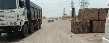 डबरापारा सर्विस रोड आवागमन के लिए हुआ शुरू, सर्विस रोड का किया गया सीमेंटकरण और चौड़ीकरण,  लोगों को आवागमन में अब होगी सुविधा
