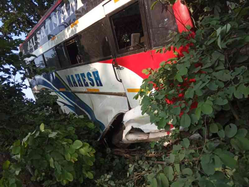 ब्रेकिंग: केंदा घाटी में अनियंत्रित बस खाई में गिरी.. 15 से अधिक यात्री घायल.