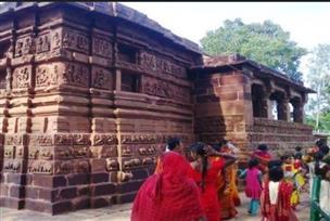 कलचुरी कालीन शिव मंदिर की कहानी, 6 महीने में पूरी हो जाती हर मनोकामना, कभी नहीं सूखता मंदिर परिसर में बने कुंड का पानी
