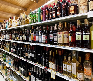 सिविक सेंटर के सरकारी शराब दुकान मैं  लगभग 80 लाख रुपए  का हुआ गबन  सुपरवाइजर सेल्समेन दोनो फ़रार।