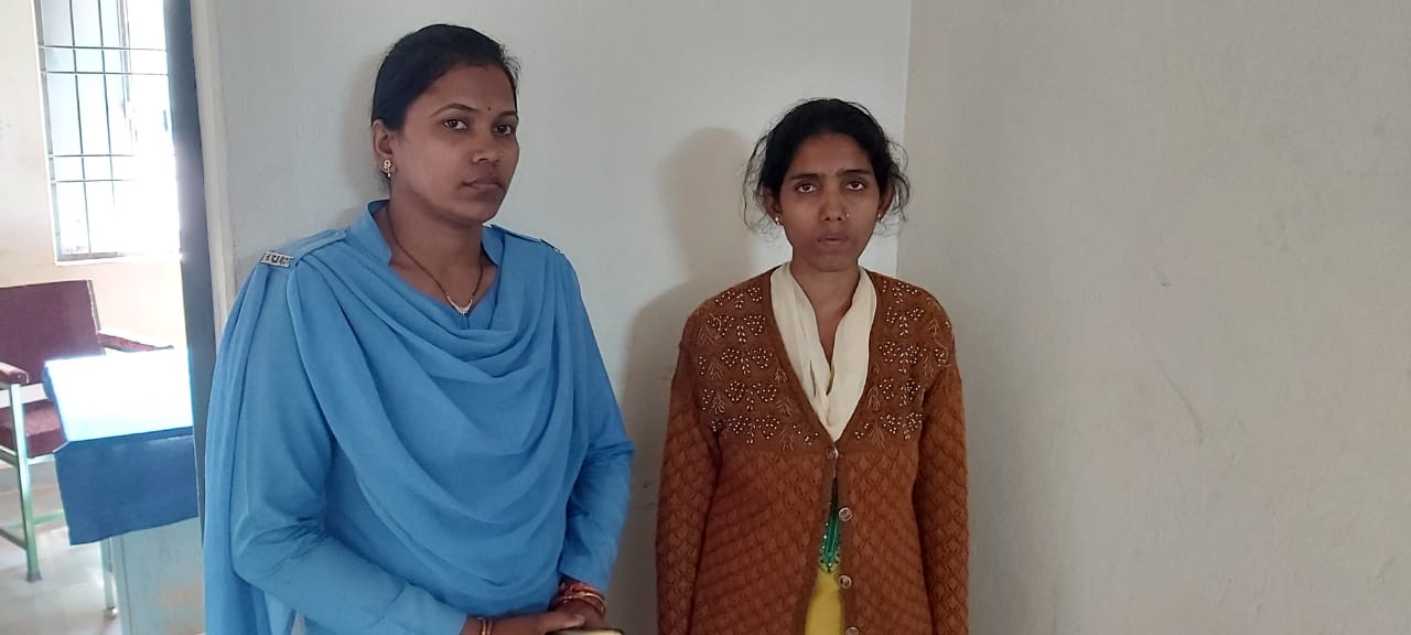 फेसबुक पर मुख्यमंत्री के लिए अश्लील व अपशब्द टिप्पणी करने वाली महिला को पुलिस ने  किया गिरफ्तार 