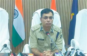 कवर्धा के लोहारीडीह कांड पर IG की बड़ी कार्रवाई, पूरा थाना हुआ लाइन अटैच, एक ASI और महिला आरक्षक निलंबित...