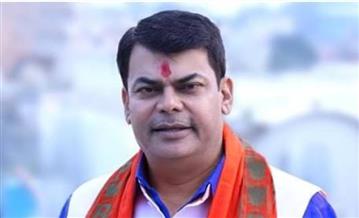 शहर के मुद्दों को लेकर BJP पार्षद गंभीर, उप नेता प्रतिपक्ष दया सिंह के साथ निगम पहुंचे पार्षद,